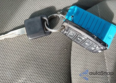 2005 Nissan Xterra S из США, поврежденный, VIN 5N1AN08W65C650077